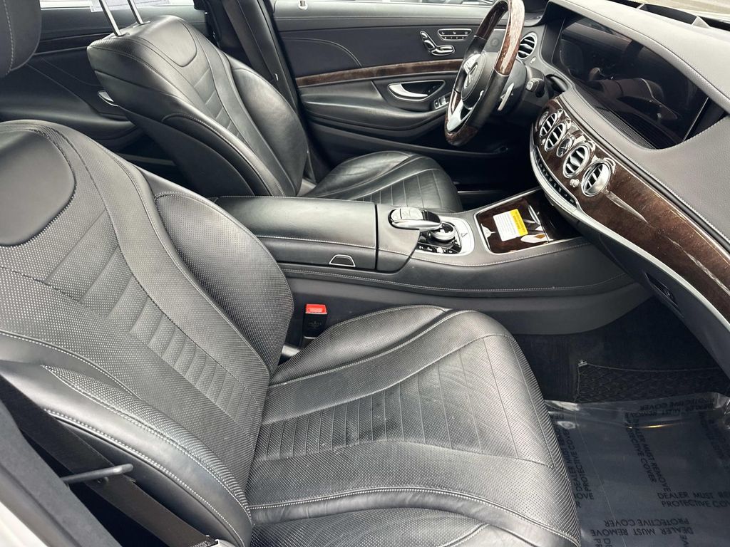 Thumbnail: 2020 Mercedes-Benz S-Class - 21