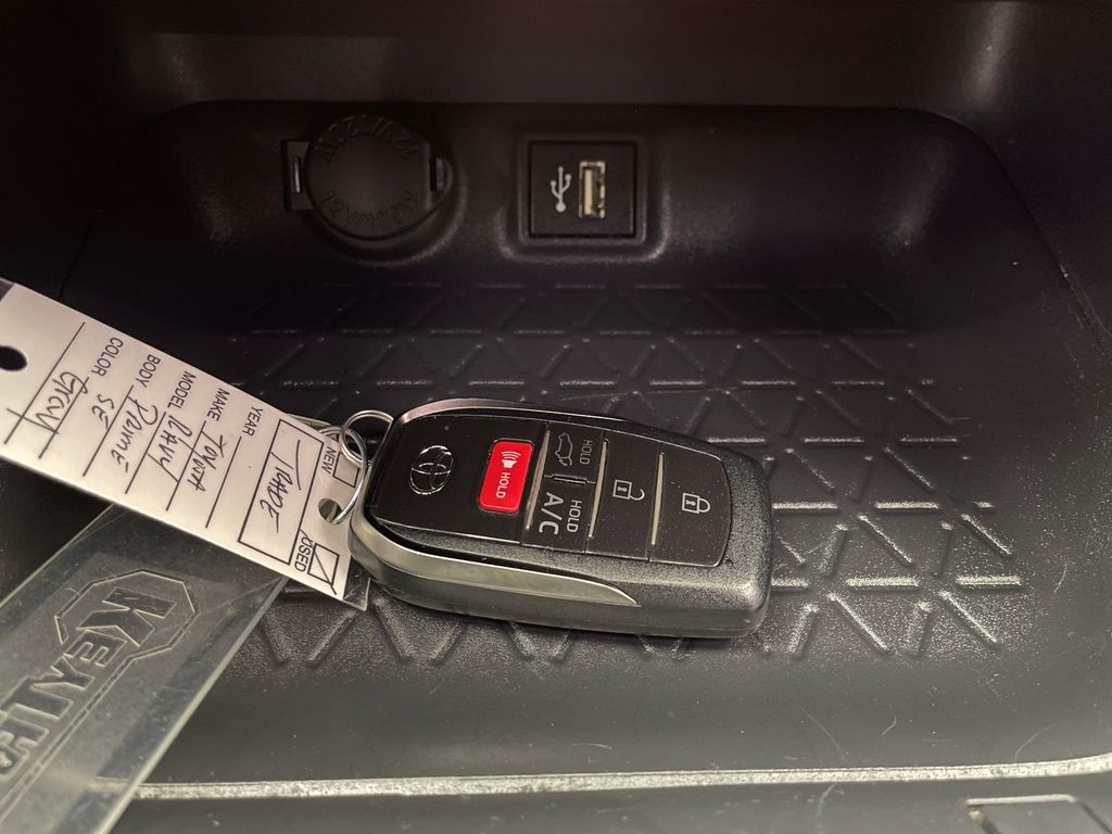 Thumbnail: 2024 Toyota RAV4 - 28