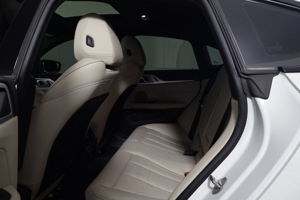 Thumbnail: 2023 BMW i4 - 11