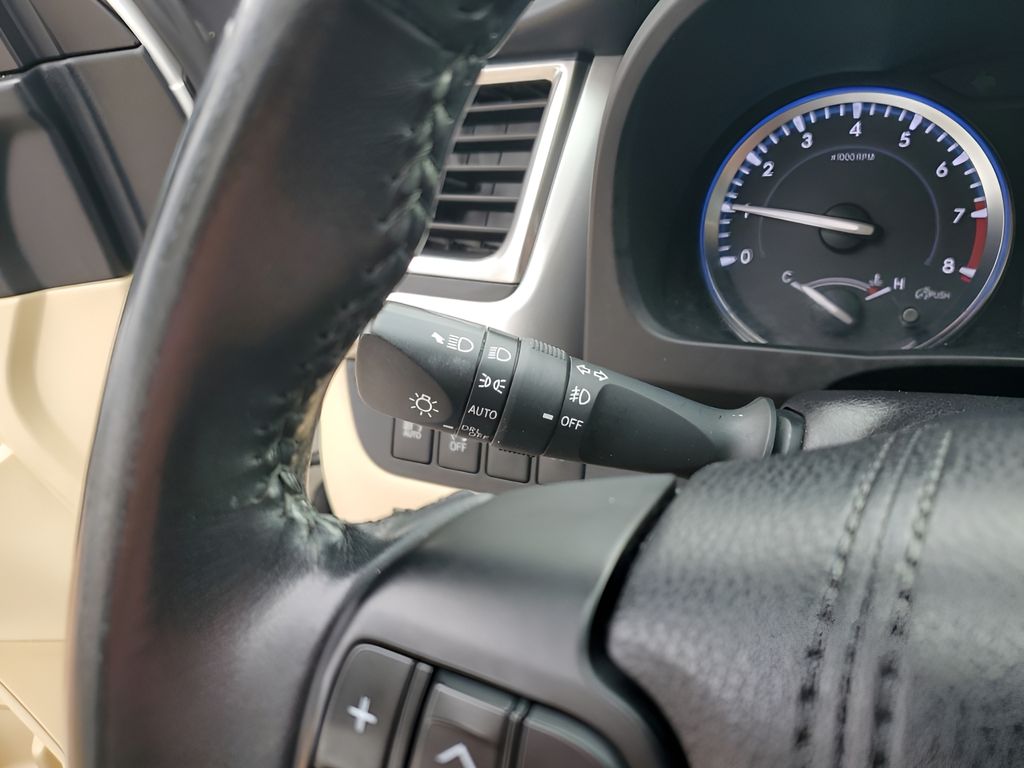 Used Car 2017 Toyota Highlander  Limited For Sale Under $25,000 In Austin, Texas