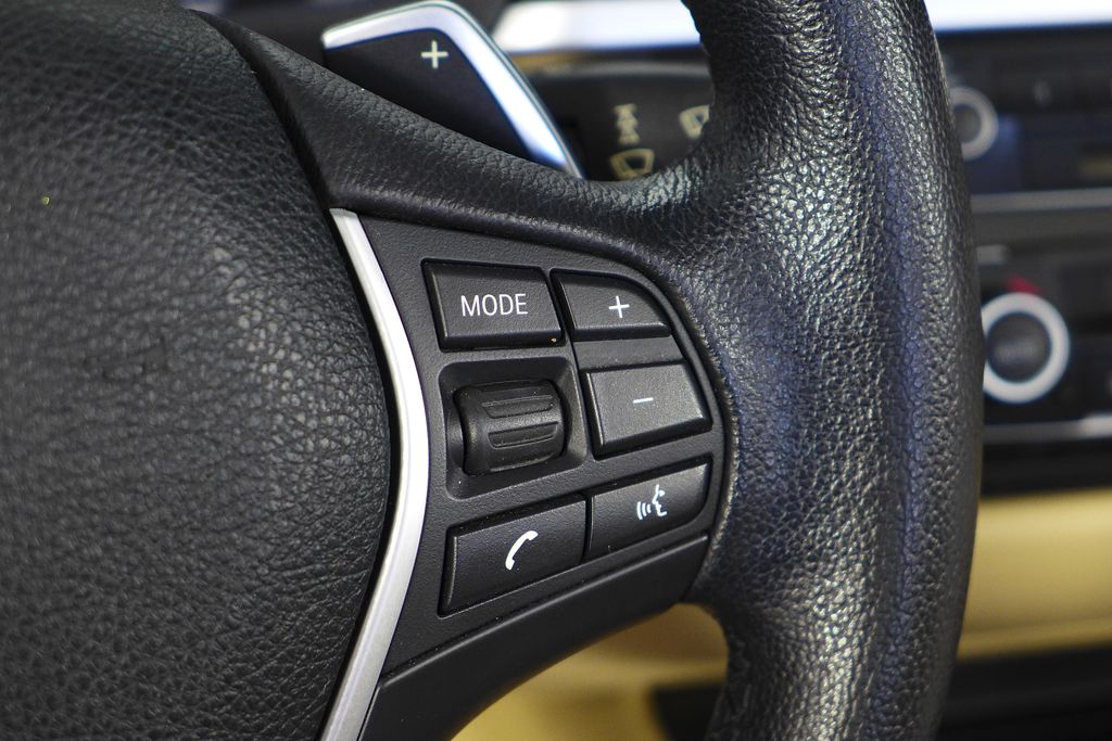 Thumbnail: 2016 BMW 4 Series - 26