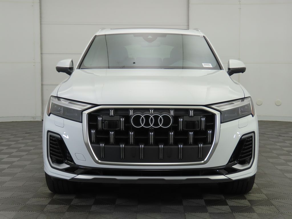Thumbnail: 2025 Audi Q7 - 2