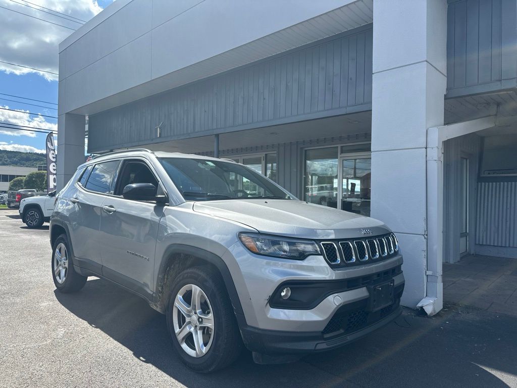 2024 Jeep Compass Latitude 4WD