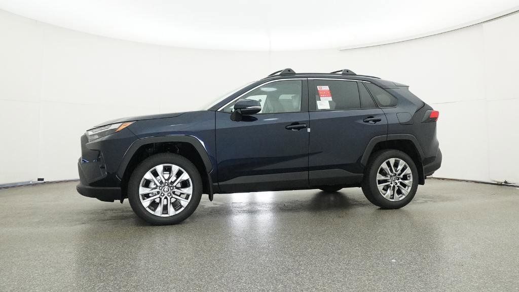 Thumbnail: 2025 Toyota RAV4 - 31