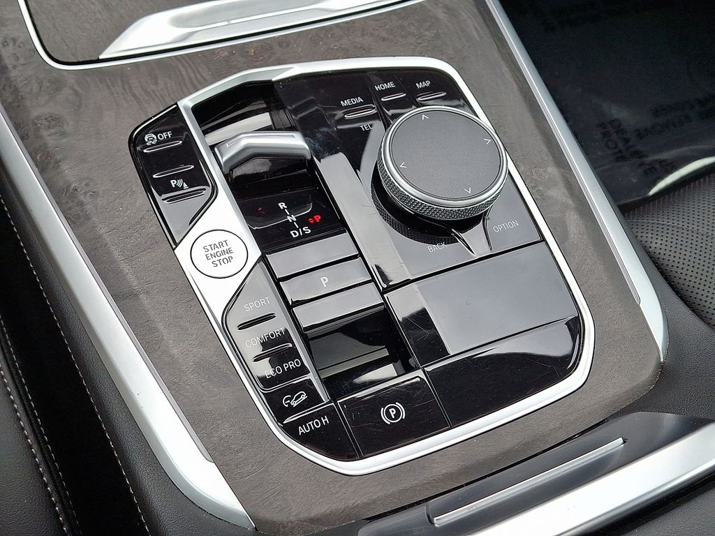 Thumbnail: 2024 BMW X5 - 17