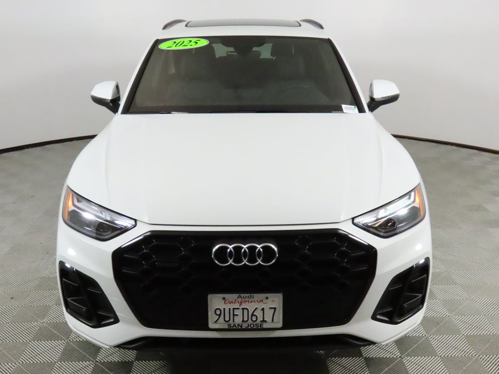 Thumbnail: 2025 Audi Q5 - 8