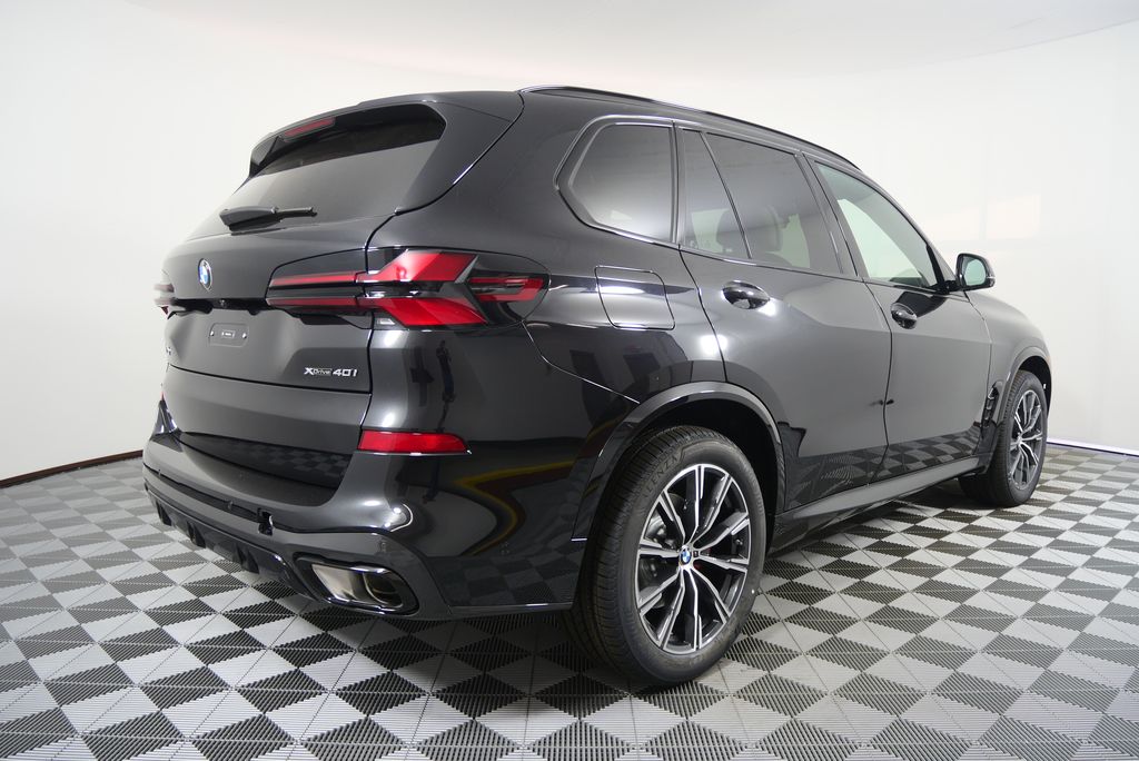 Thumbnail: 2026 BMW X5 - 3