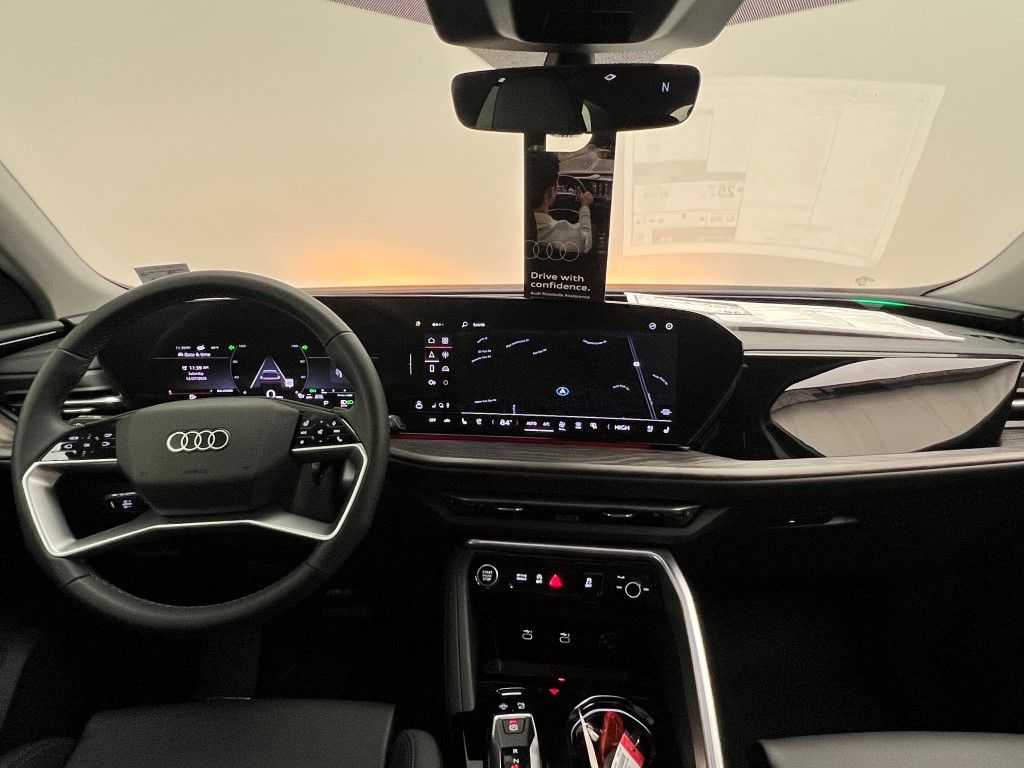 Thumbnail: 2025 Audi Q5 - 19