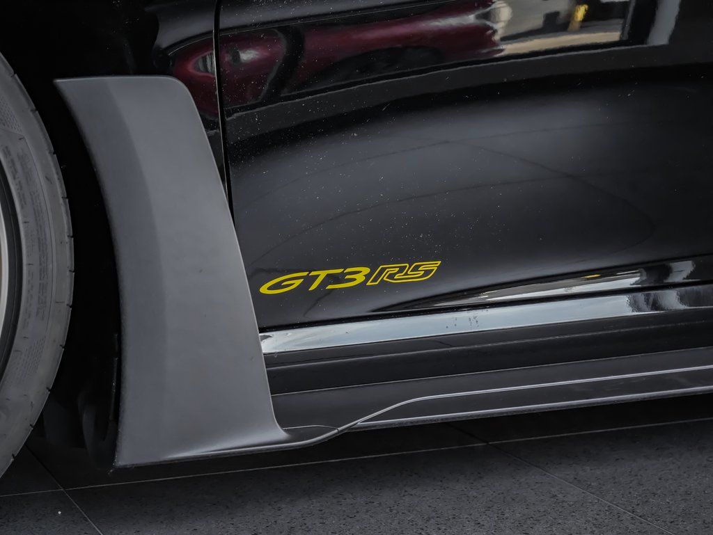 Certified Used 2025  Porsche GT3 RS image 32