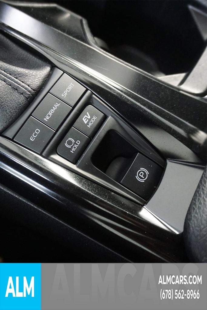 Used 2025 Silver Toyota LE image 40