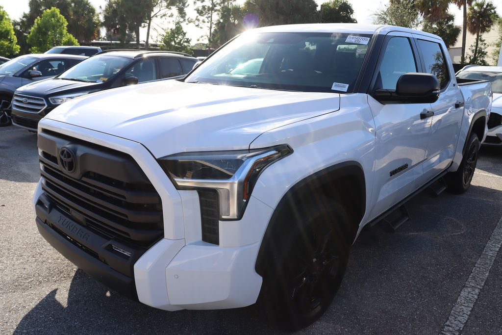 Thumbnail: 2024 Toyota Tundra - 2