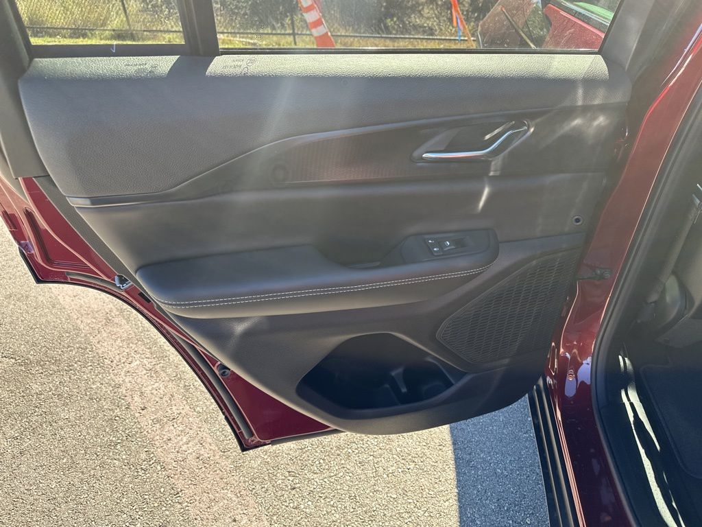 New Car 2025 Jeep Grand Cherokee  Laredo X For Sale Under $40,000 In Austin, Texas