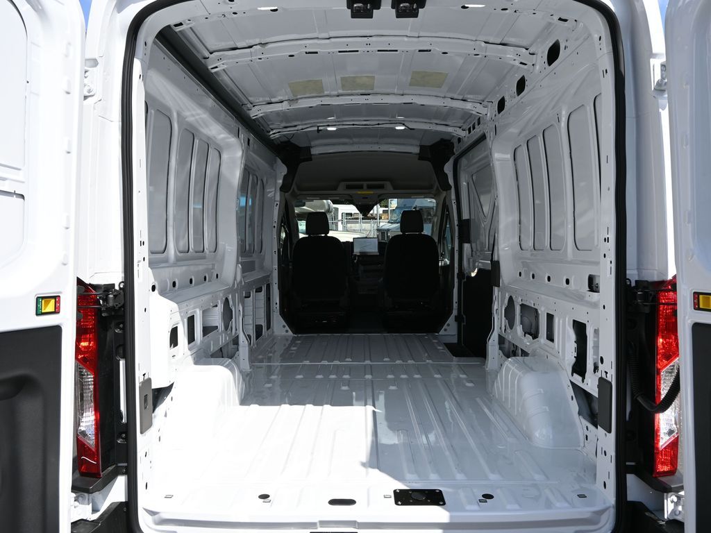 2025 Ford Transit 350 HD