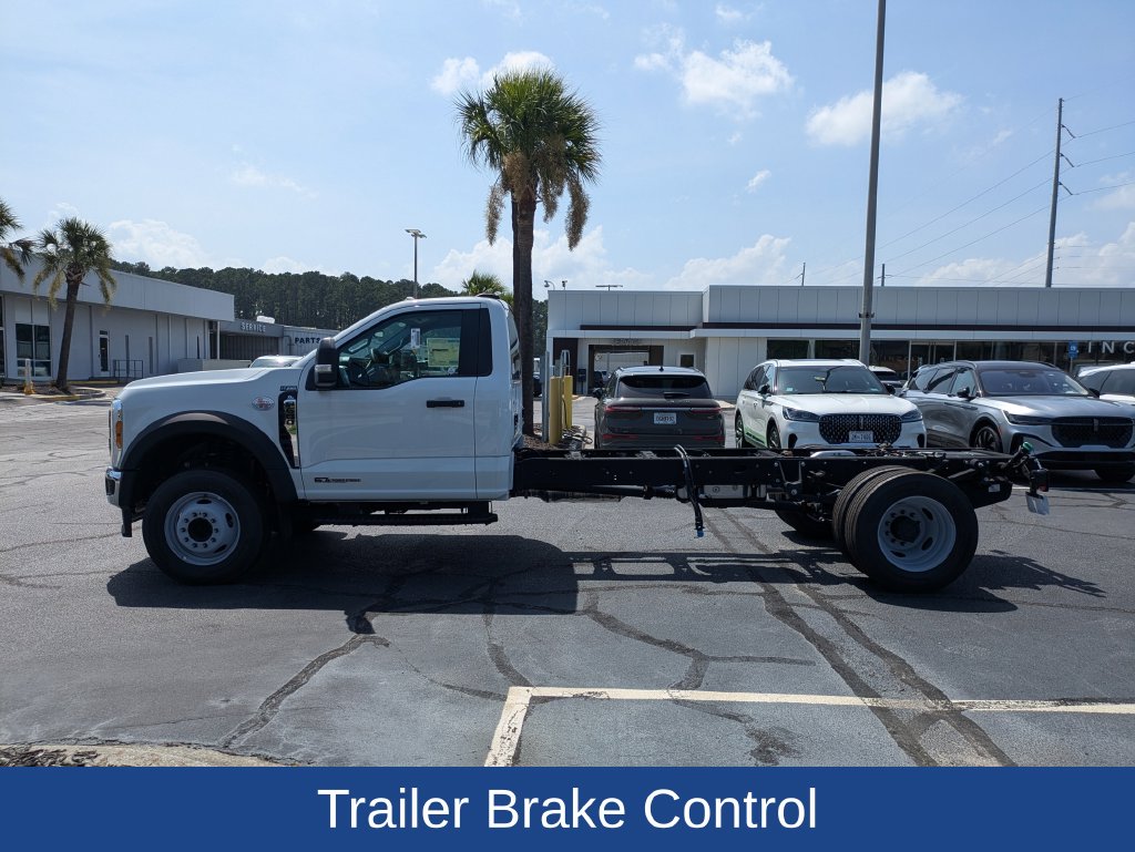 2025 Ford F-600 Chassis XL