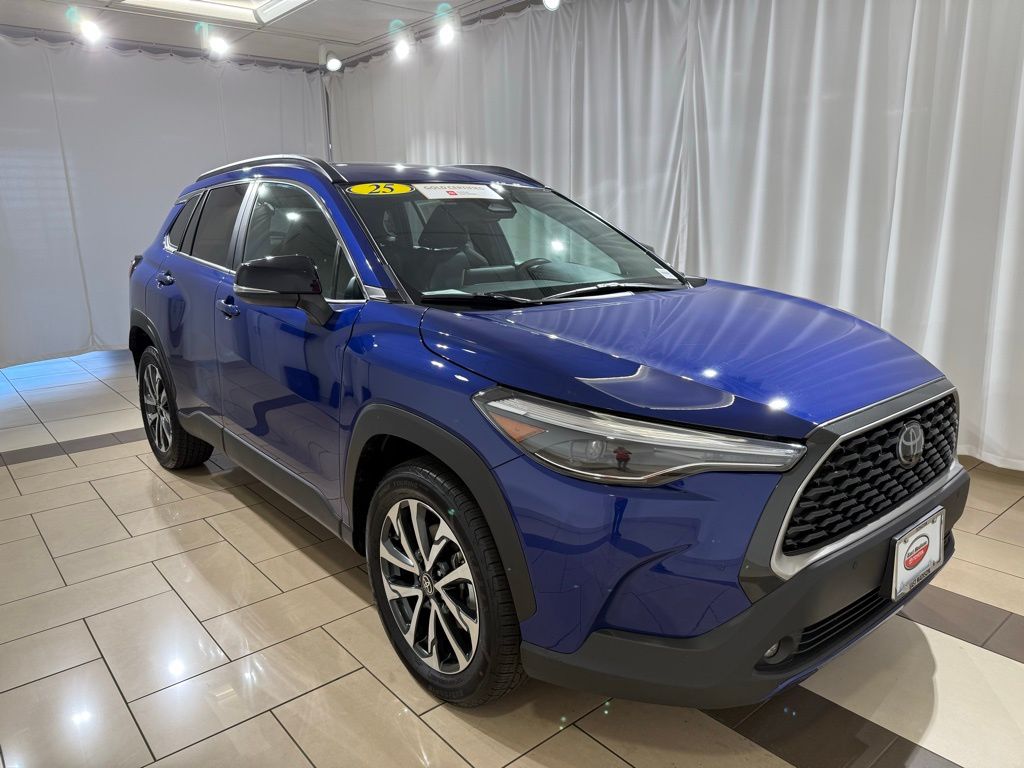 Thumbnail: 2025 Toyota Corolla Cross - 7