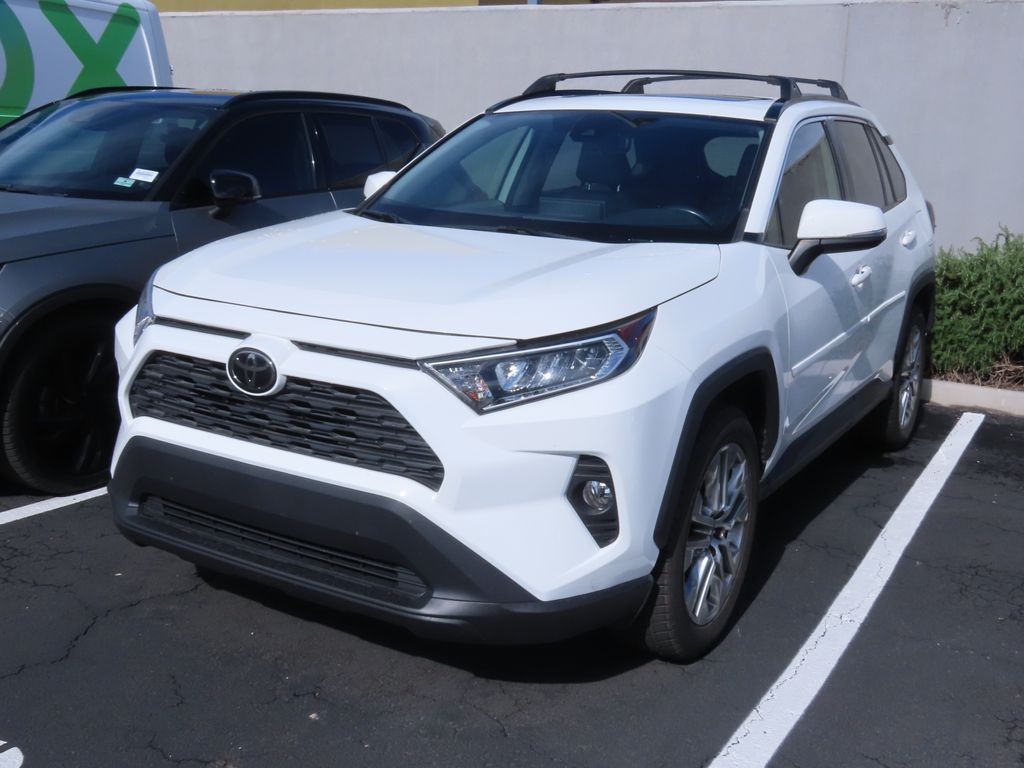 Thumbnail: 2019 Toyota RAV4 - 2