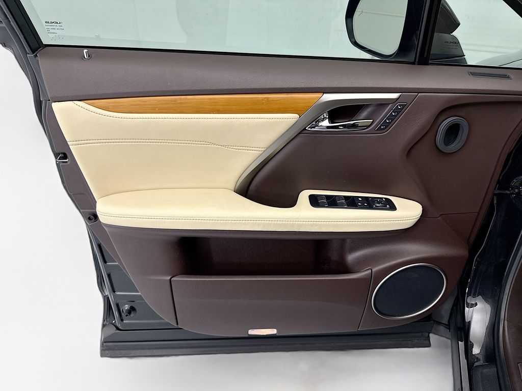 Thumbnail: 2017 Lexus RX - 24