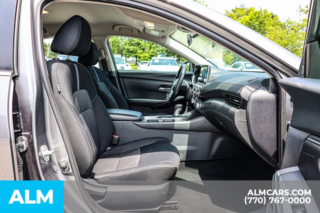 Used 2024 Gray Nissan SV image 21