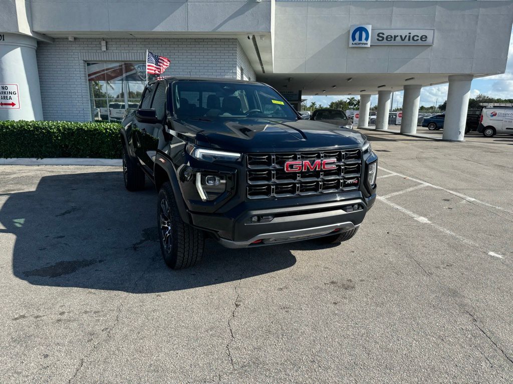 2023 GMC Canyon AT4 