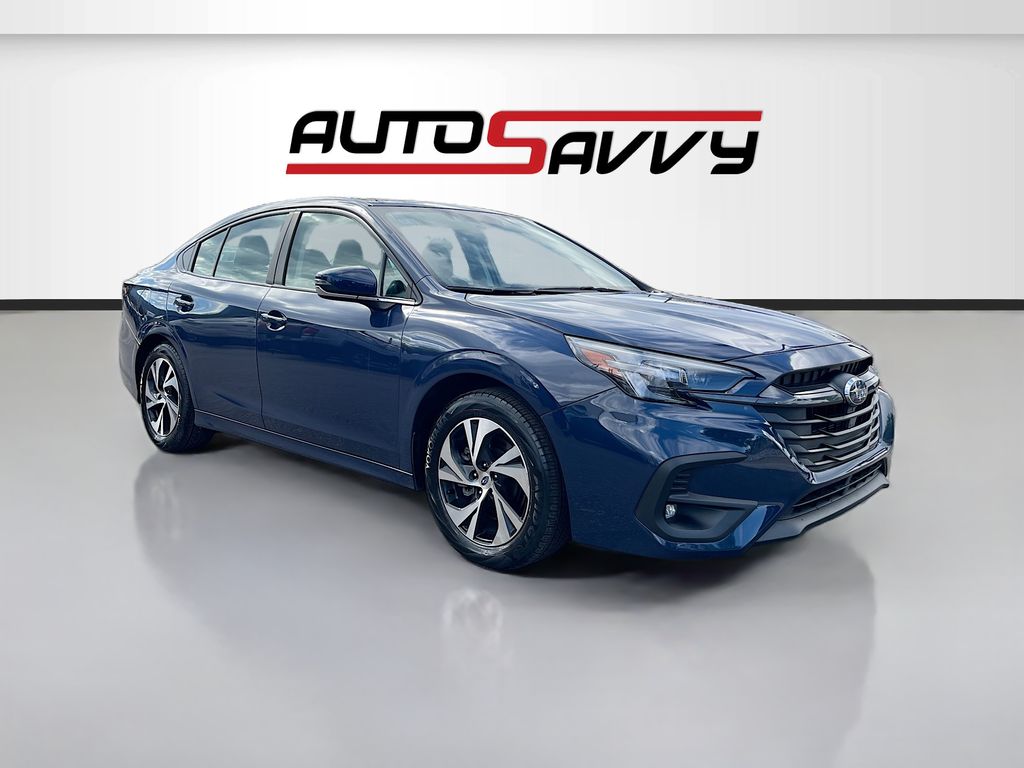 2025 Subaru Legacy Premium's photo