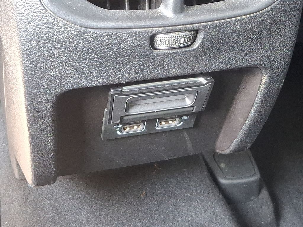 2019 Jeep Cherokee Latitude 11