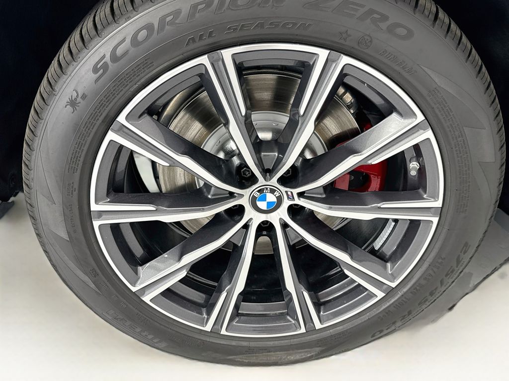 Thumbnail: 2026 BMW X5 - 32