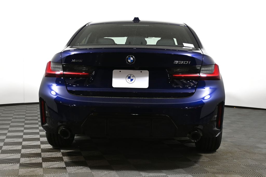 Thumbnail: 2026 BMW 3 Series - 6