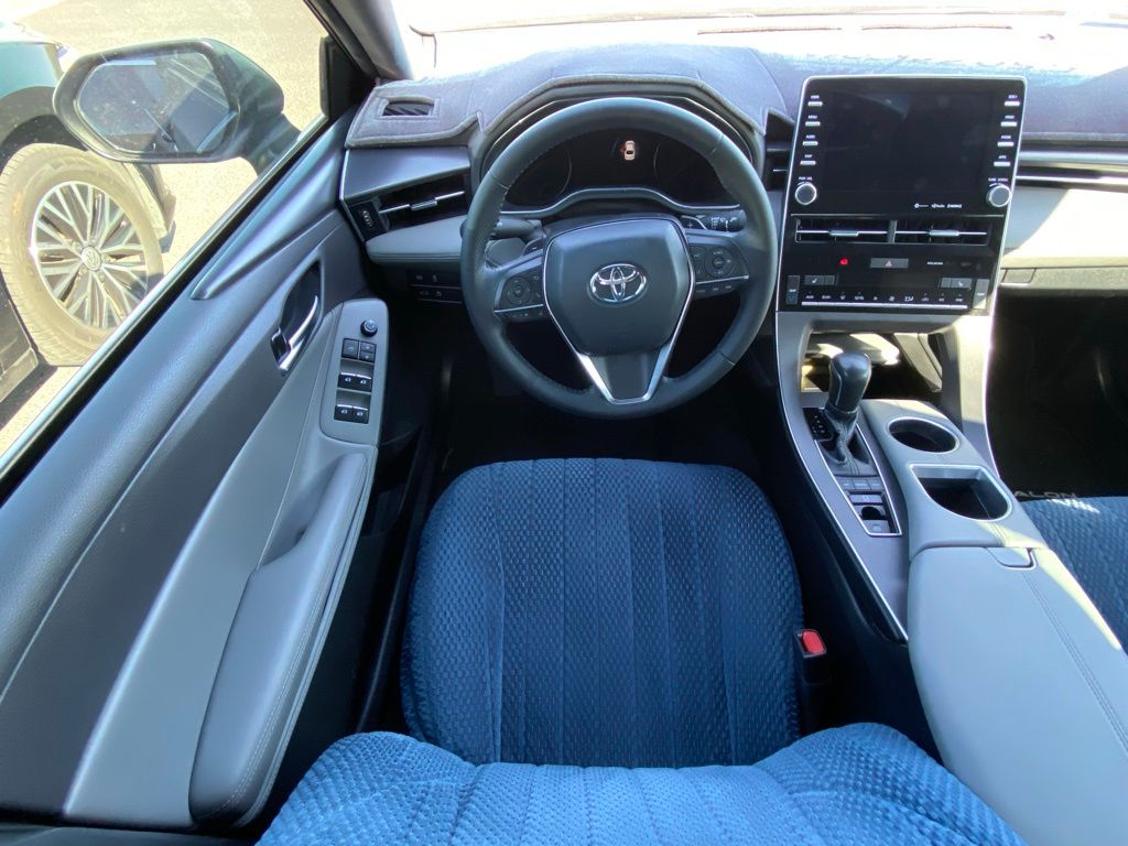 Thumbnail: 2020 Toyota Avalon - 6