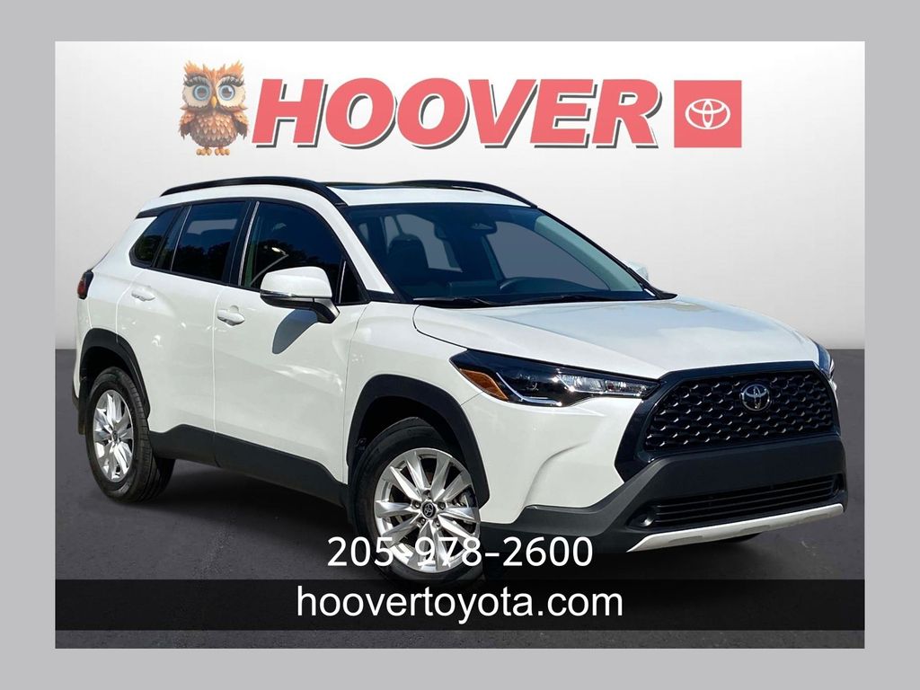2024 Toyota Corolla Cross LE FWD