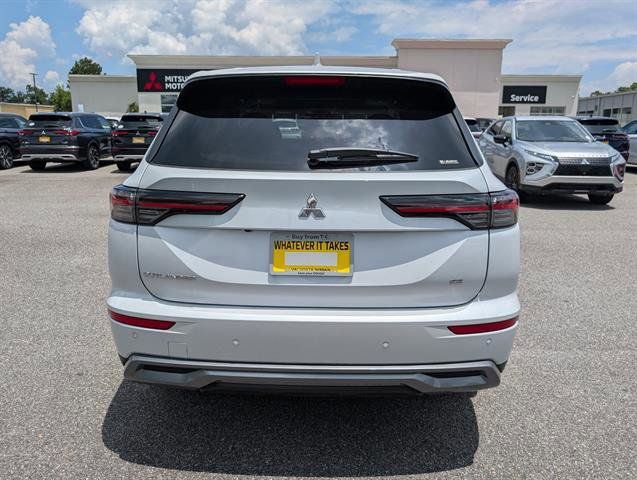 Used 2025 Mitsubishi Outlander SUV