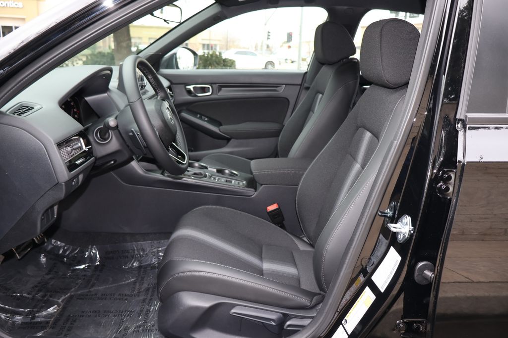 2025 Honda Civic Sport 9