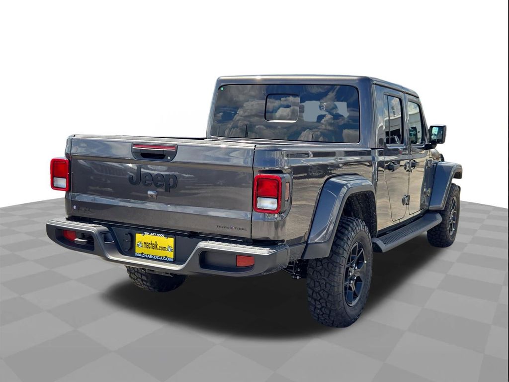 2025 Jeep Gladiator Sport - 2