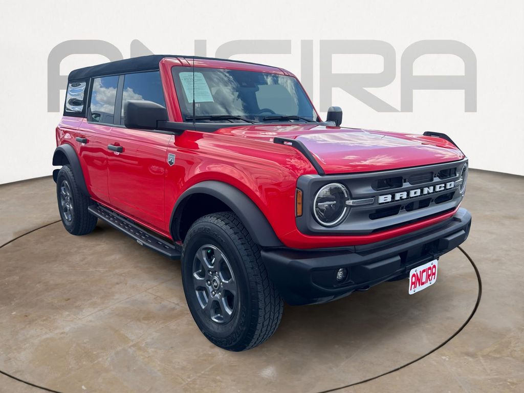 Used Car 2024 Ford Bronco  Big Bend For Sale Under $40,000 In Floresville, Texas