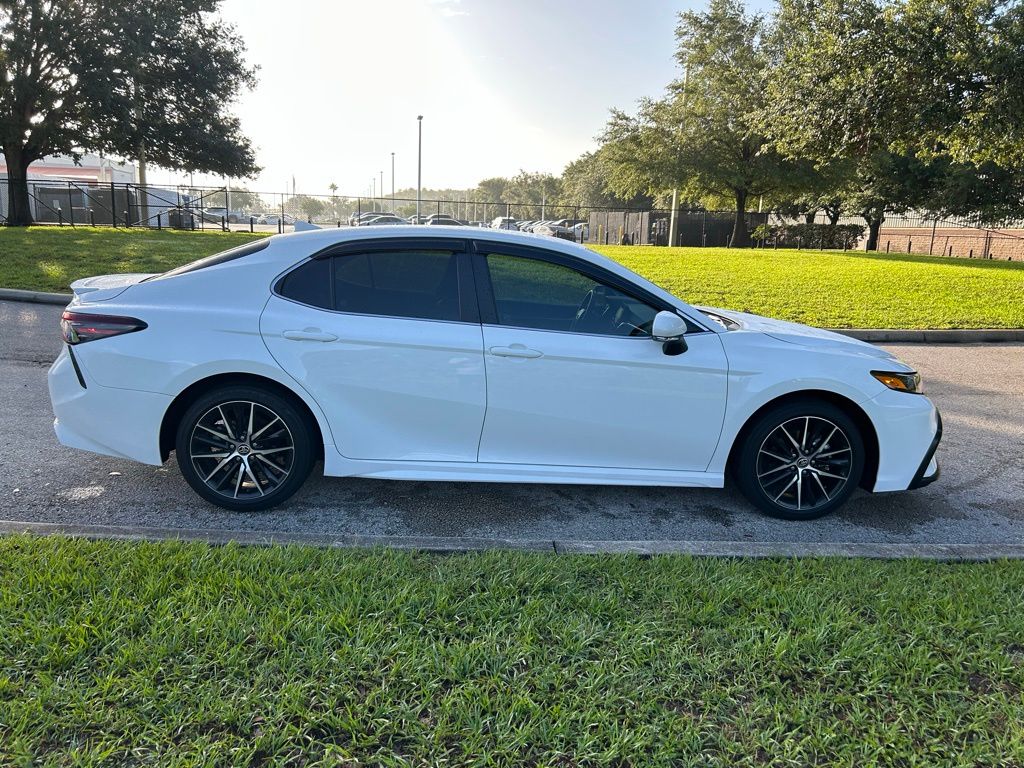 Thumbnail: 2024 Toyota Camry - 6
