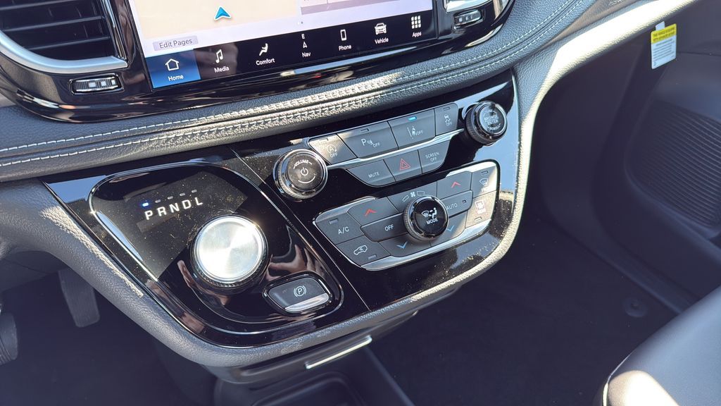 2026 Chrysler Pacifica