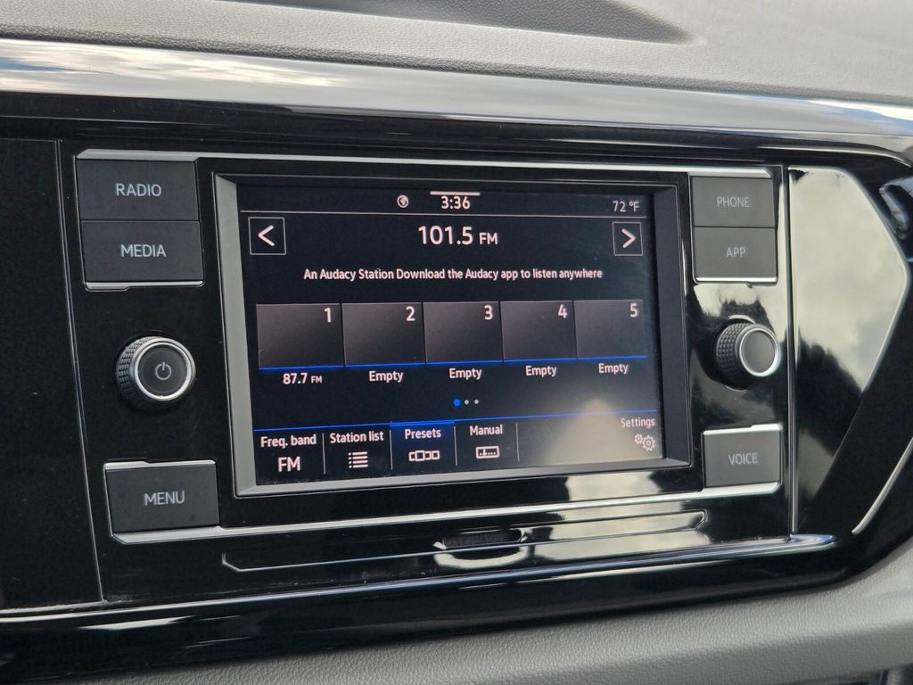 2024 Volkswagen Taos - $17,977