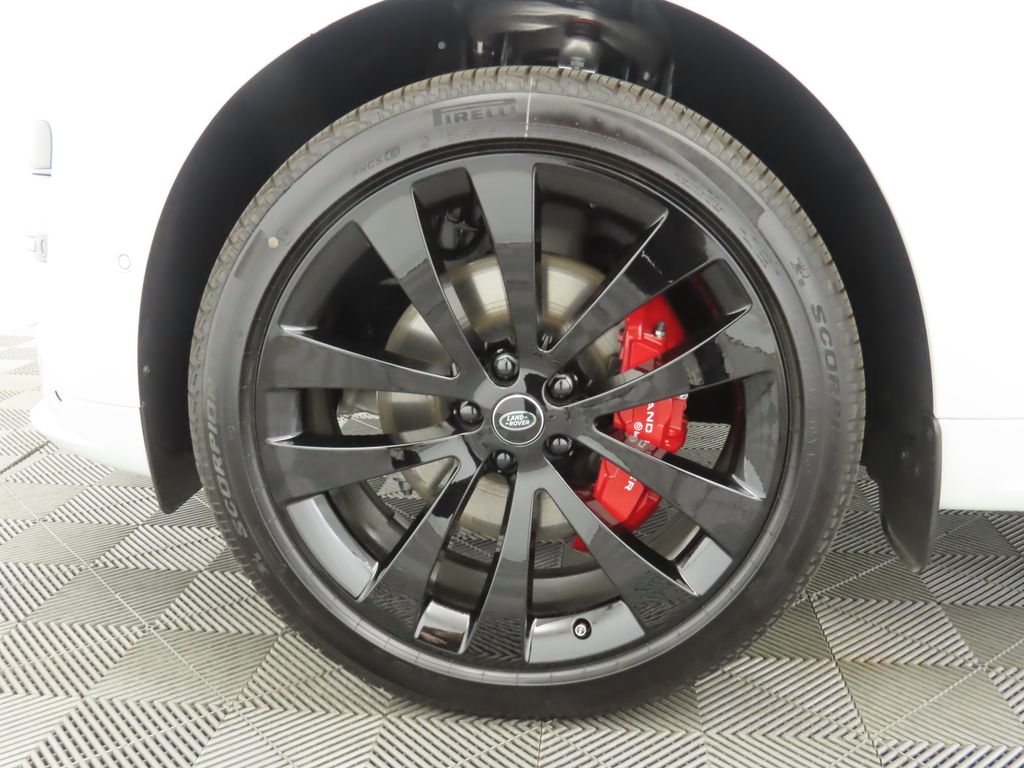 Thumbnail: 2025 Land Rover Range Rover Sport - 32