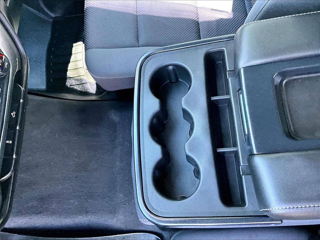 2019 Chevrolet Silverado 1500 LD — photo 19
