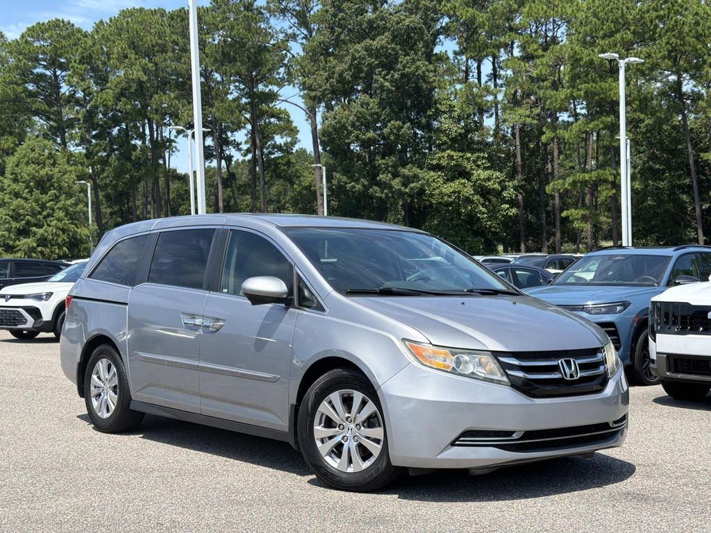 2017 Honda Odyssey SE FWD