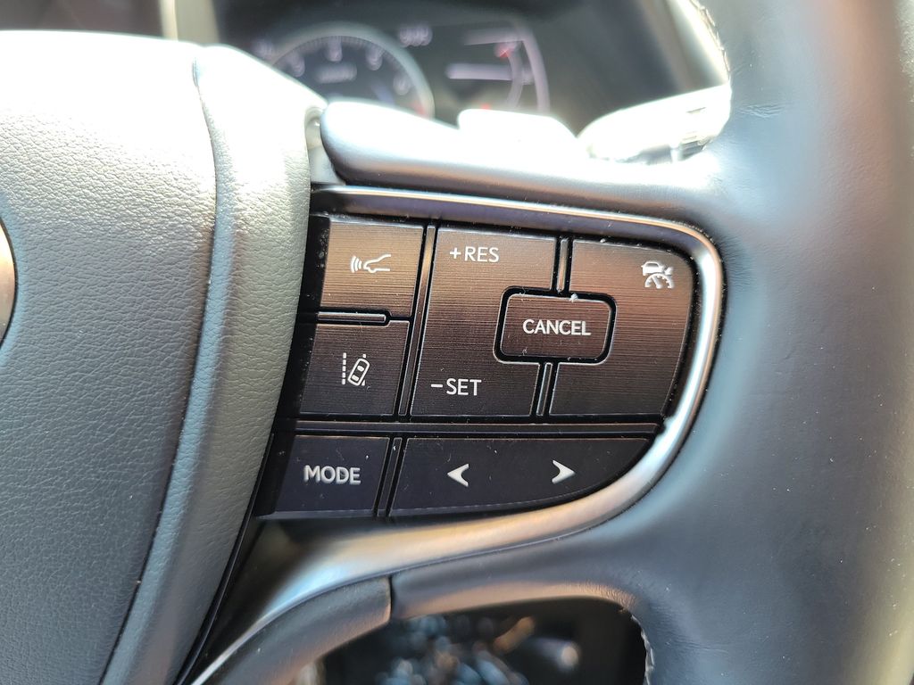 used 2019 Lexus ES car, priced at $29,998