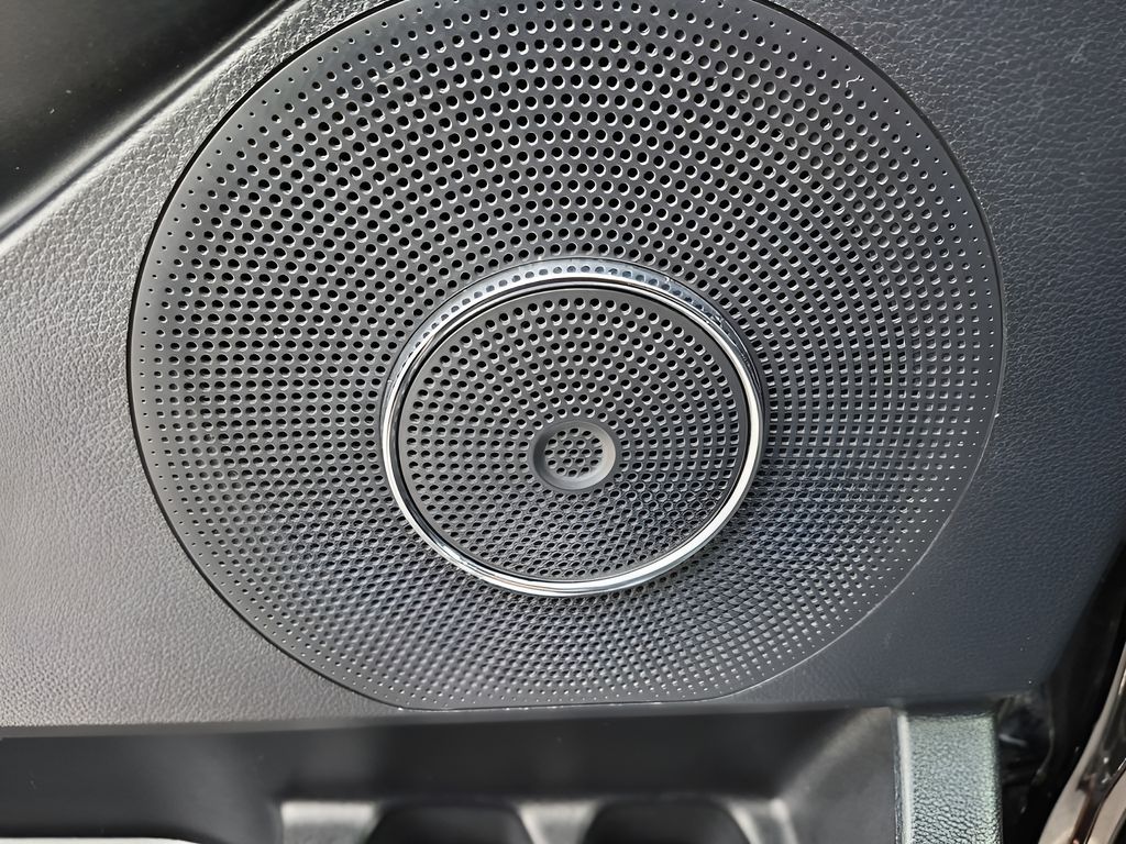 Used Car 2020 Ford Expedition Max  Xlt For Sale Under $25,000 In Austin, Texas