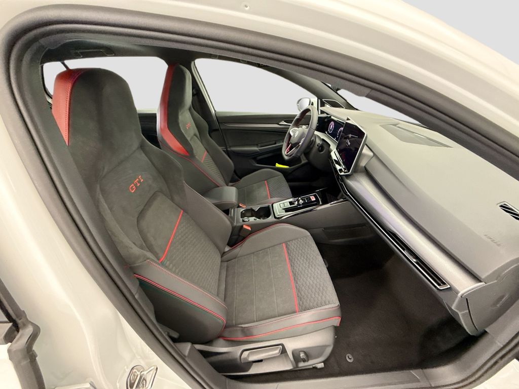 Thumbnail: 2026 Volkswagen Golf - 19