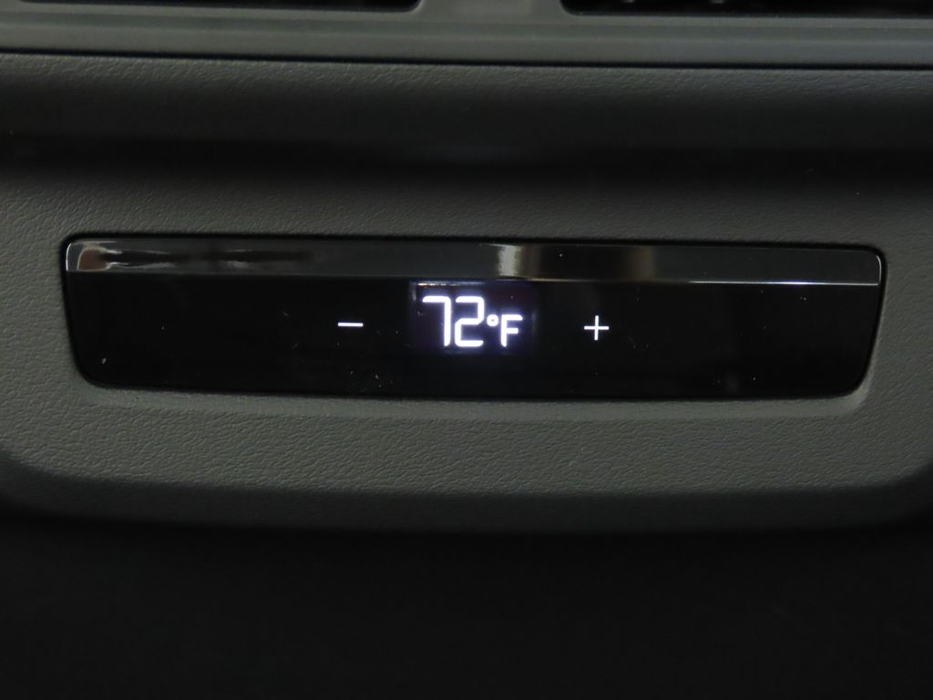 Thumbnail: 2025 Audi Q5 - 24