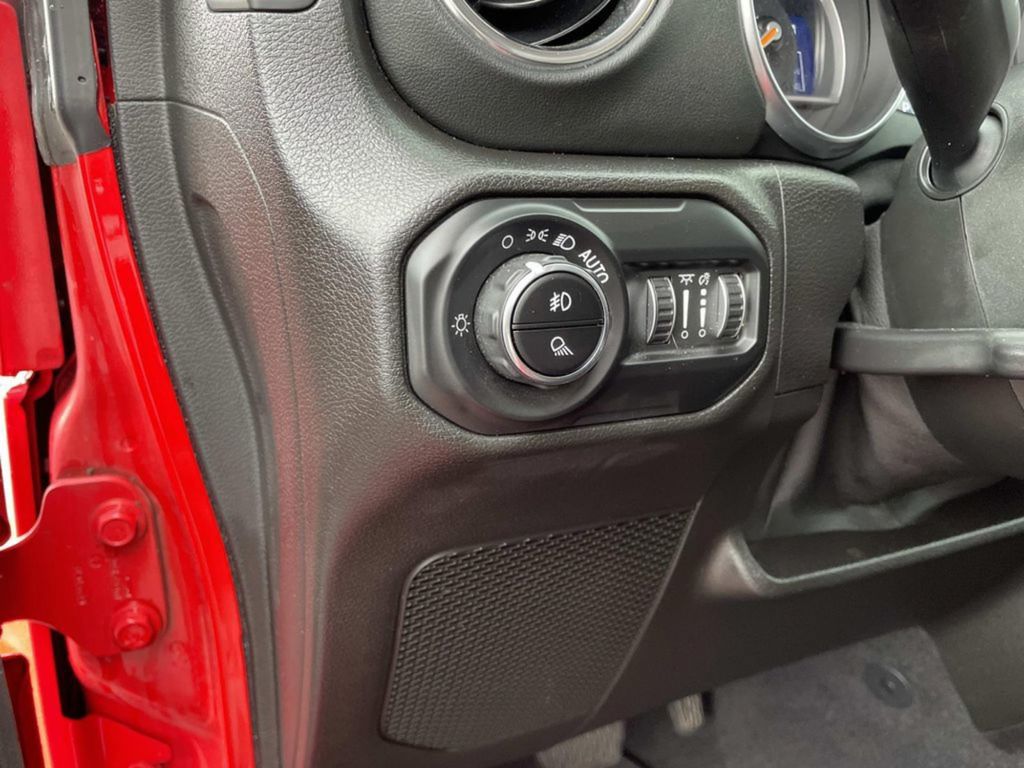 Used 2021 Red Jeep Overland image 22