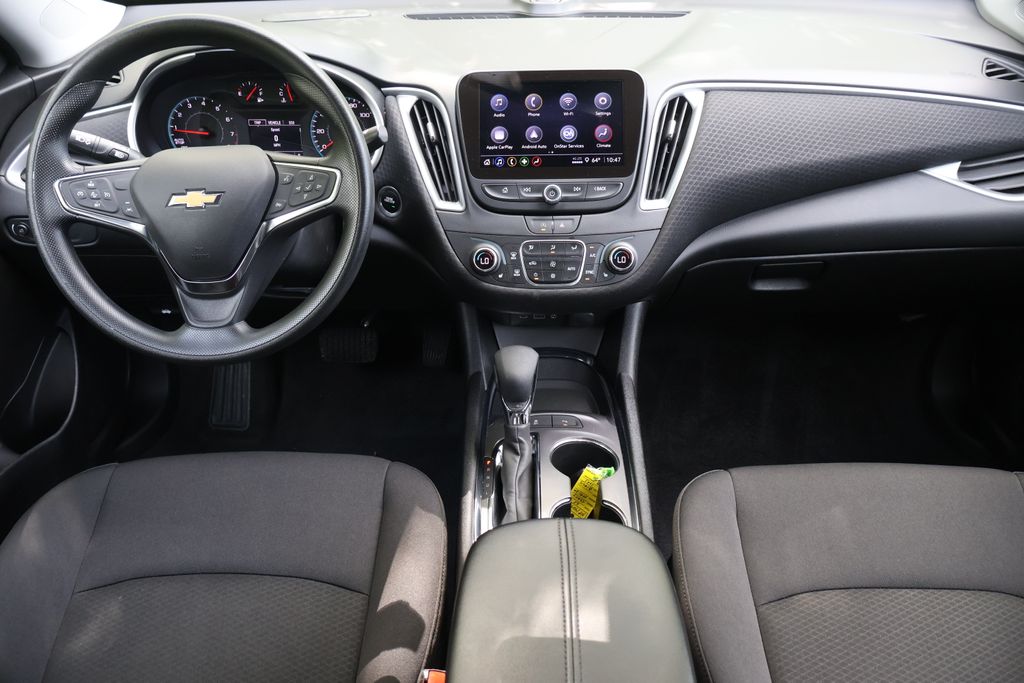 Thumbnail: 2025 Chevrolet Malibu - 15