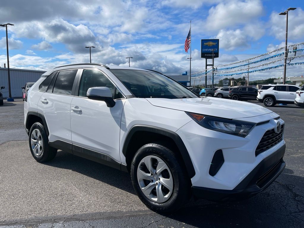 2021 Toyota RAV4 LE FWD