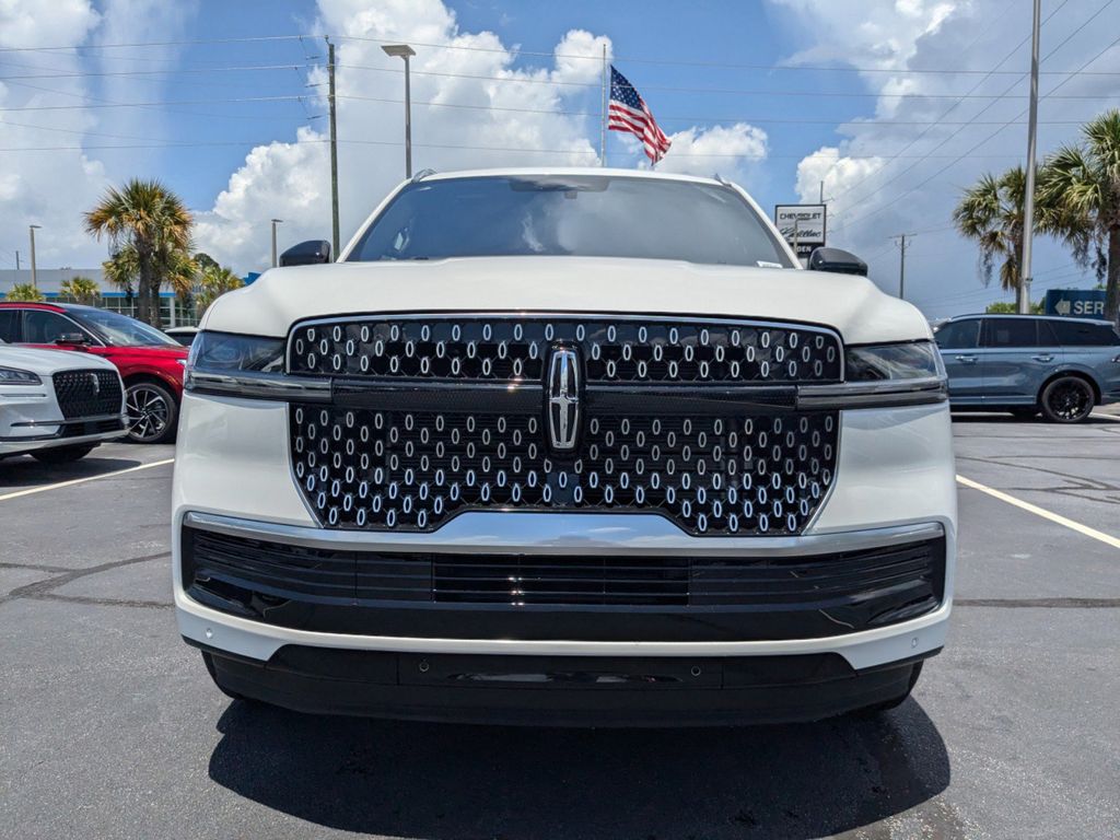 2025 Lincoln Navigator L Reserve