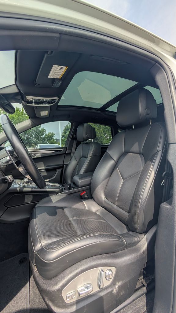 2018 Porsche Macan S White at Ultimate Motorsports