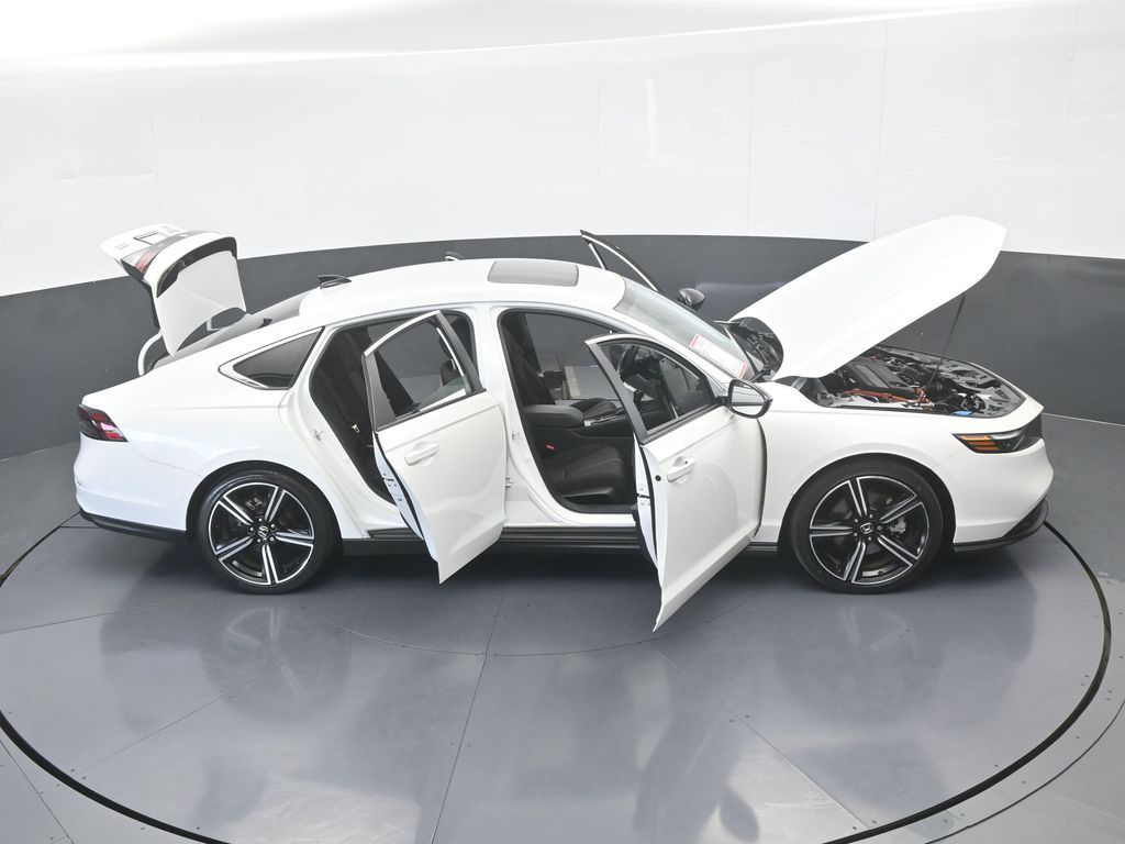 Used 2023 White Honda Sport image 63