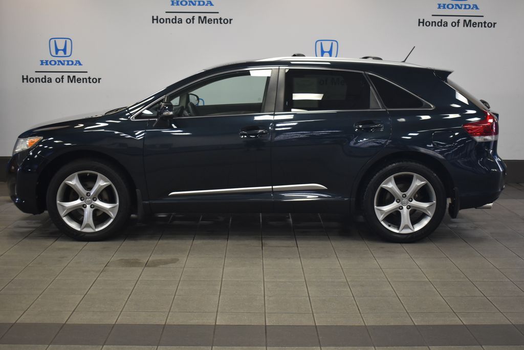 Thumbnail: 2013 Toyota Venza - 2